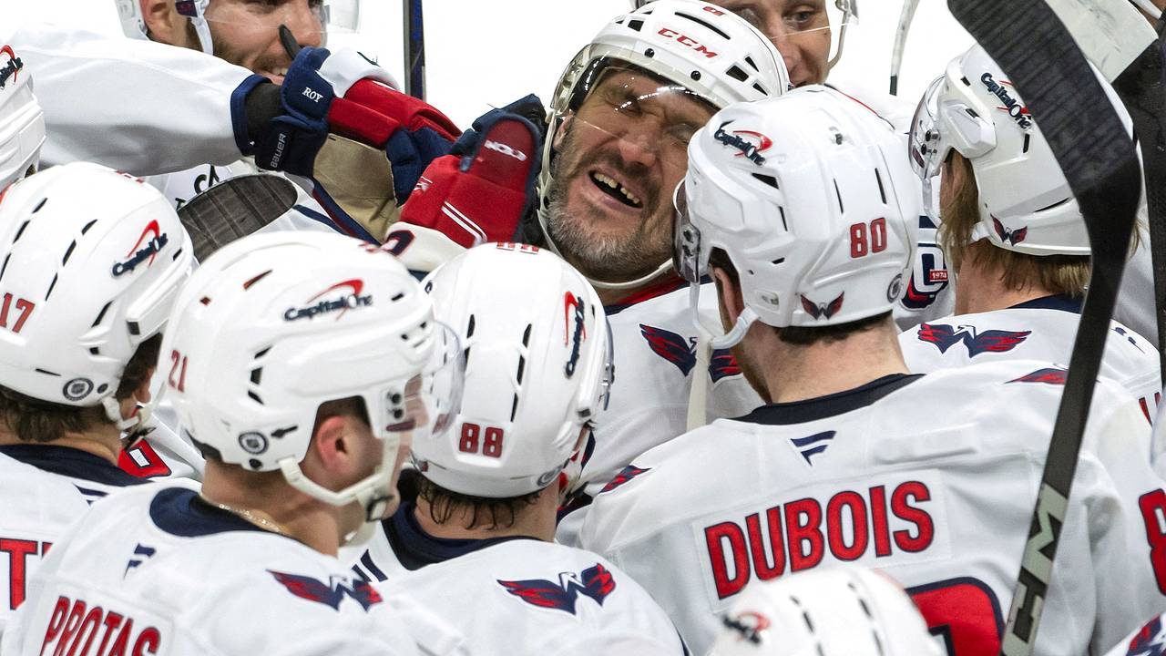 Кафельников поиронизировал о погоне Овечкина за рекордом Гретцки