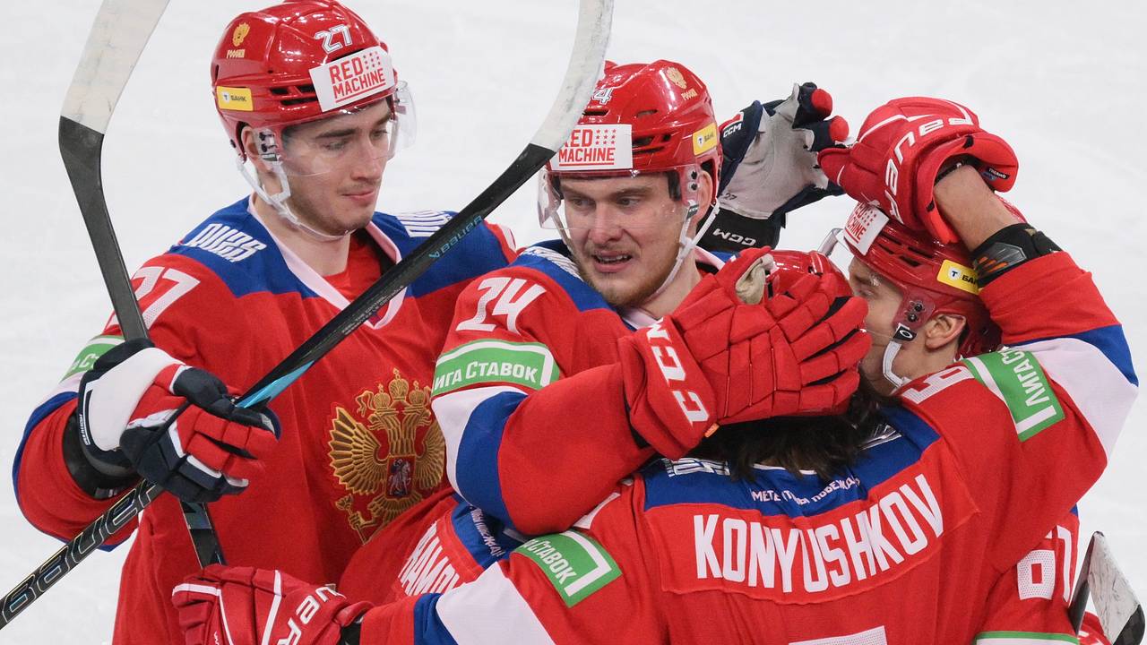 Швейцарский журналист назвал лицемерием отстранение сборной России по хоккею