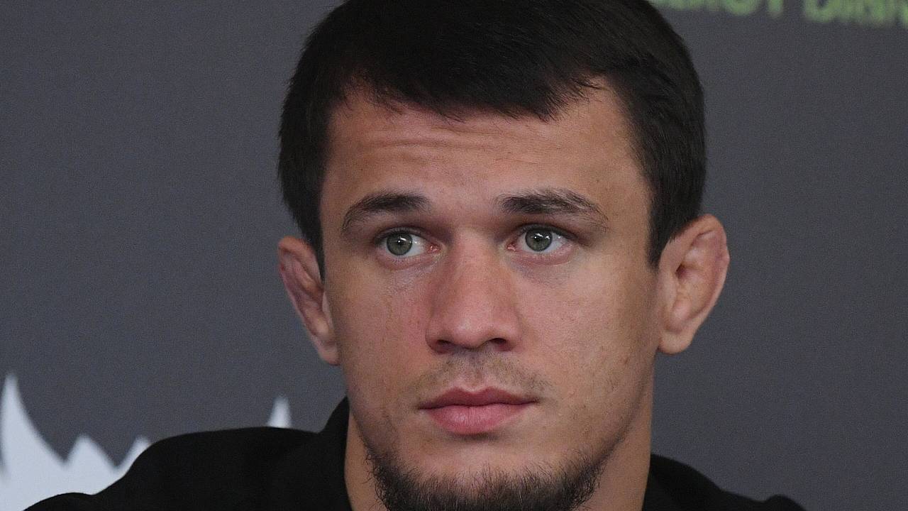 Брат Нурмагомедова одержал победу на турнире PFL