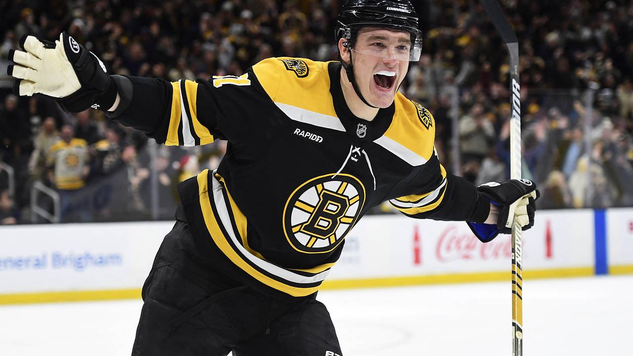 Критиковавший СВО российский хоккеист захотел сыграть за сборную