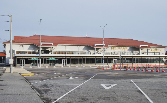 В управляющей компании опровергли скорое открытие аэропорта в Краснодаре