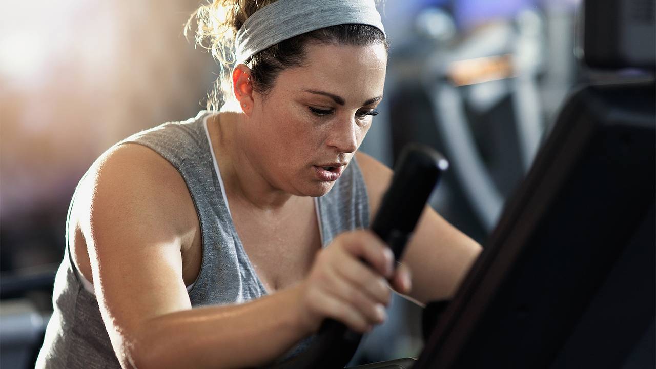 Врач перечислил опасные последствия отсутствия отдыха между тренировками