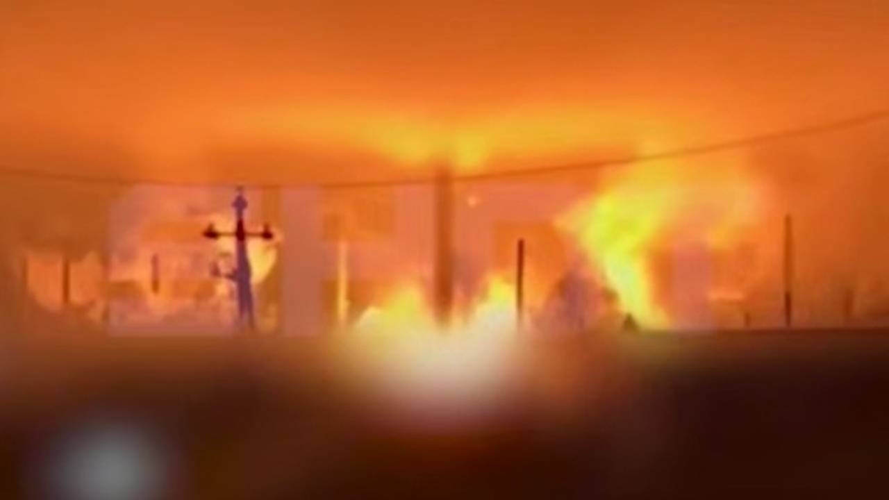Появилось видео пожара в промзоне под Нижним Новгородом после атаки беспилотника