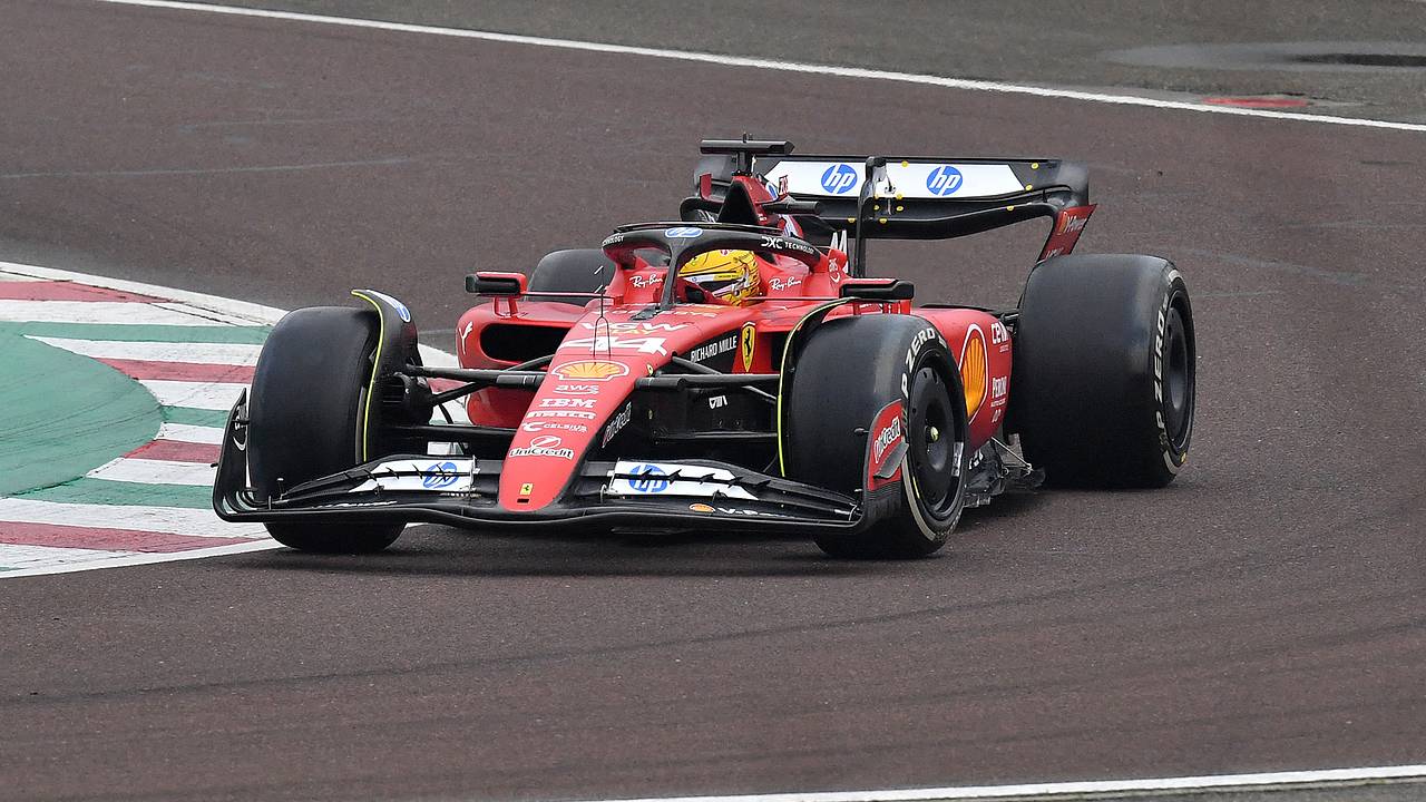 Хэмилтон разбил болид Ferrari