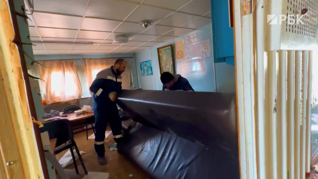 Как выглядит изнутри потерпевший крушение танкер «Волгонефть». Видео