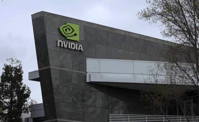 США рассматривают новые ограничения на экспорт чипов Nvidia в Китай