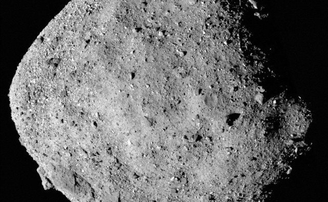 NASA нашло в астероиде Бенну важные для возникновения жизни элементы