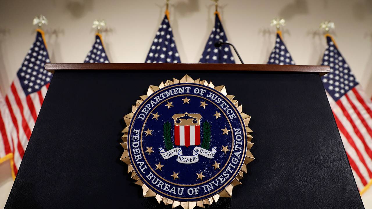 Администрация Трампа начала чистку в руководстве ФБР