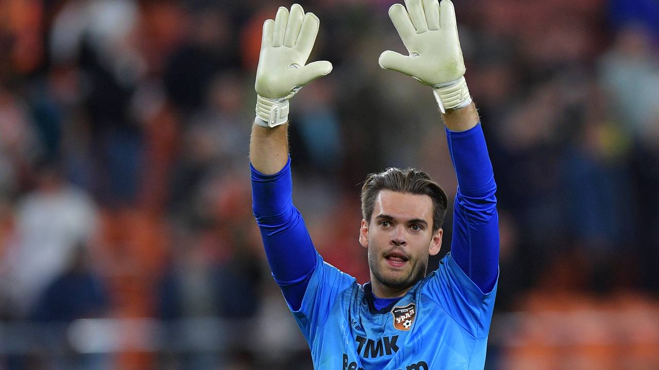 Вратарь ЦСКА перейдет в «Спартак»