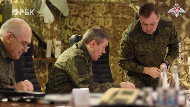 Глава Генштаба посетил группировку войск «Восток». Видео