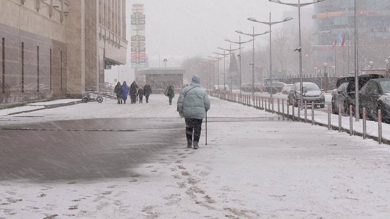 Одну категорию россиян призвали быть осторожнее в период температурных качелей