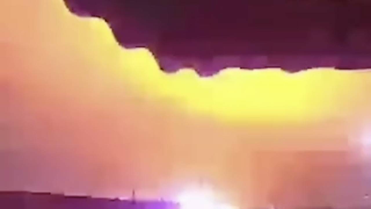 Крушение самолета в Филадельфии попало на видео