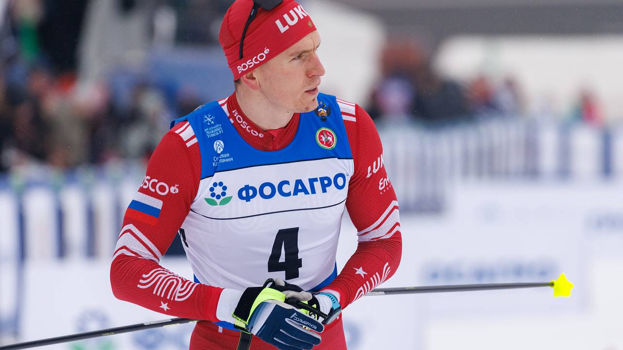 Журова объяснила отъезд Большунова в Европу