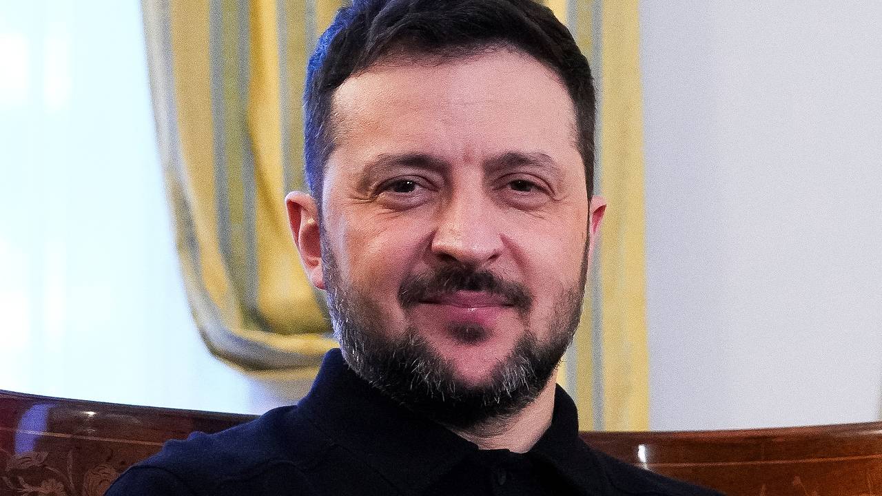 Зеленский назвал опасными переговоры США и России без участия Украины