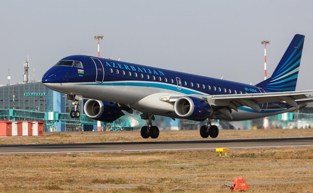 AZAL приостановила полеты в Астрахань