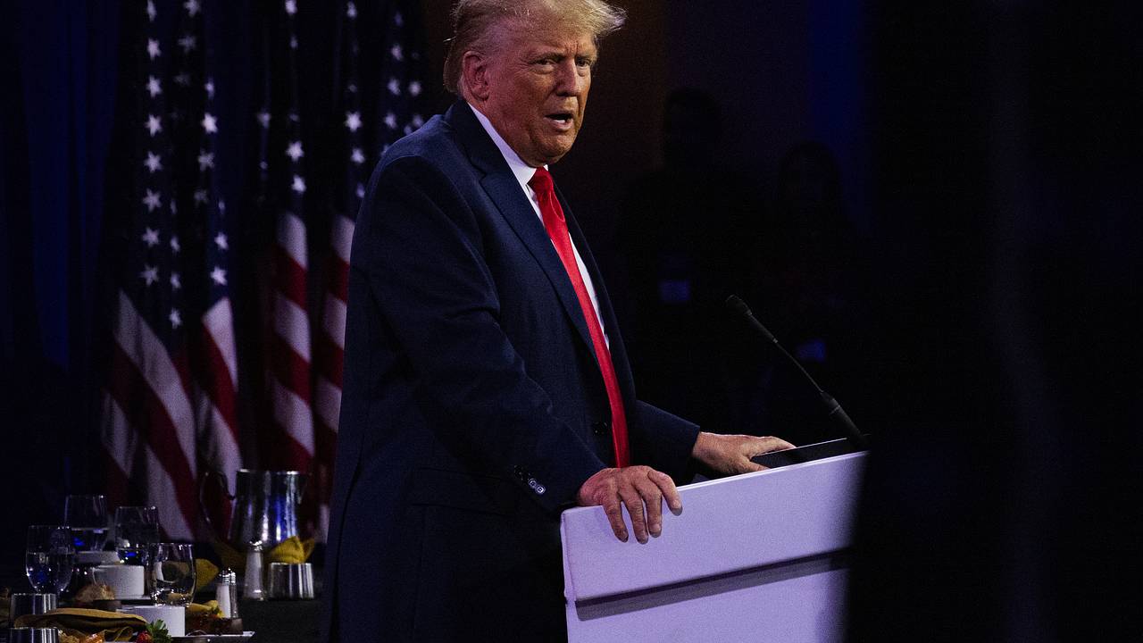 Американский суд продлил запрет на исполнение одного из указов Трампа