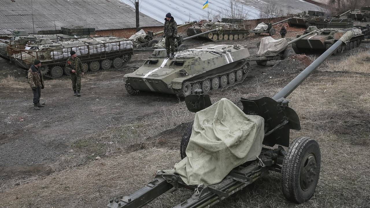 В России высказались о возобновлении поставок оружия Украине из США