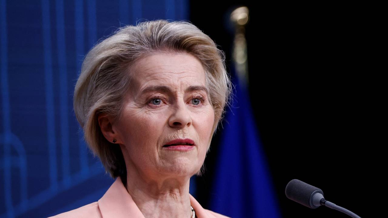 В России осадили пригрозившую Трампу фон дер Ляйен