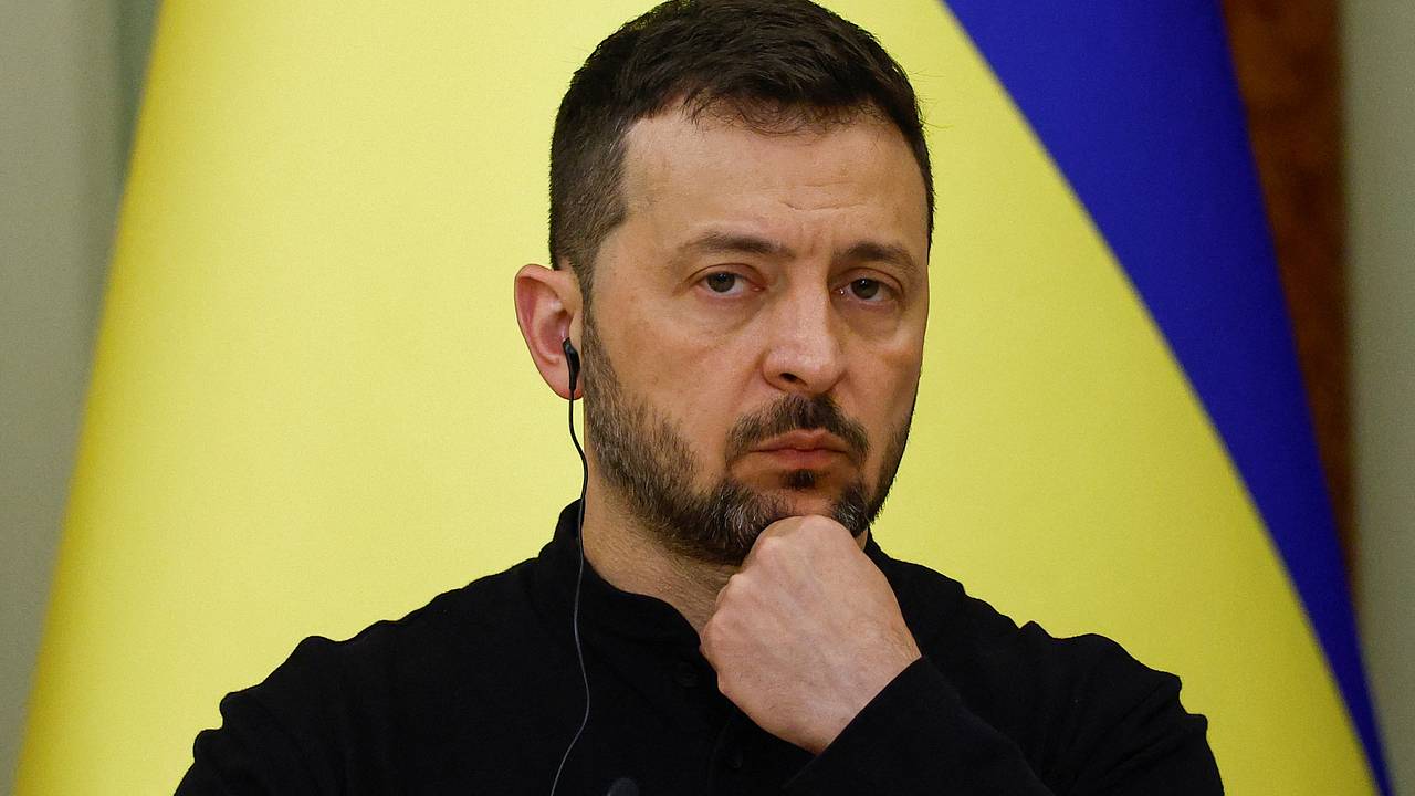 Зеленский заявил о многомиллиардной коррупции в финансовых ведомствах Украины