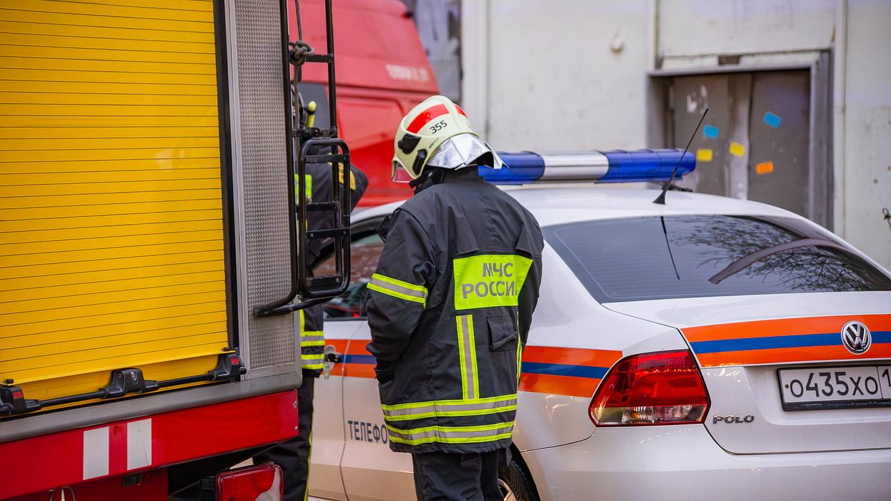 Возникший после падения БПЛА пожар на резервуаре с нефтепродуктами в России ликвидировали