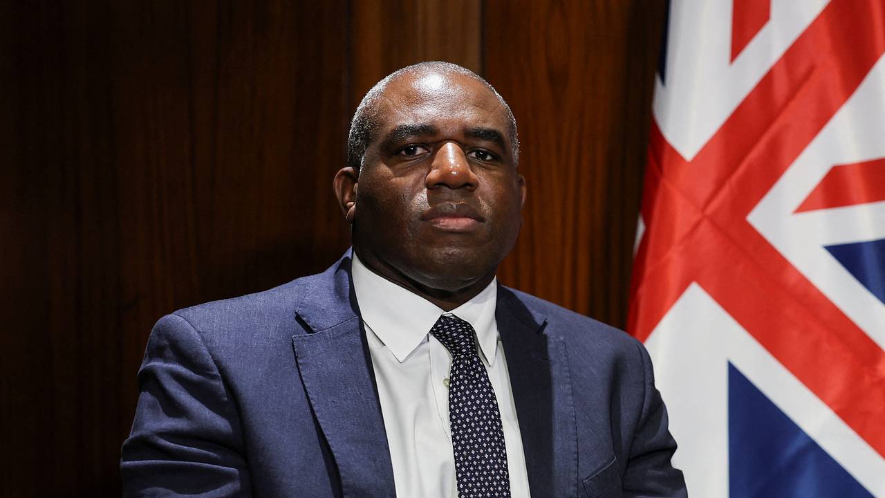 Глава МИД Великобритании прибыл на Украину