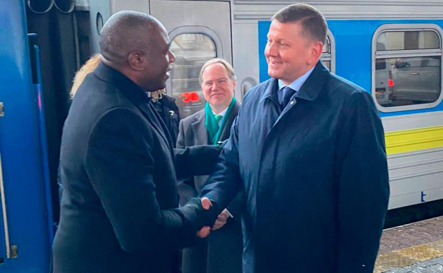 Глава МИД Британии приехал на Украину