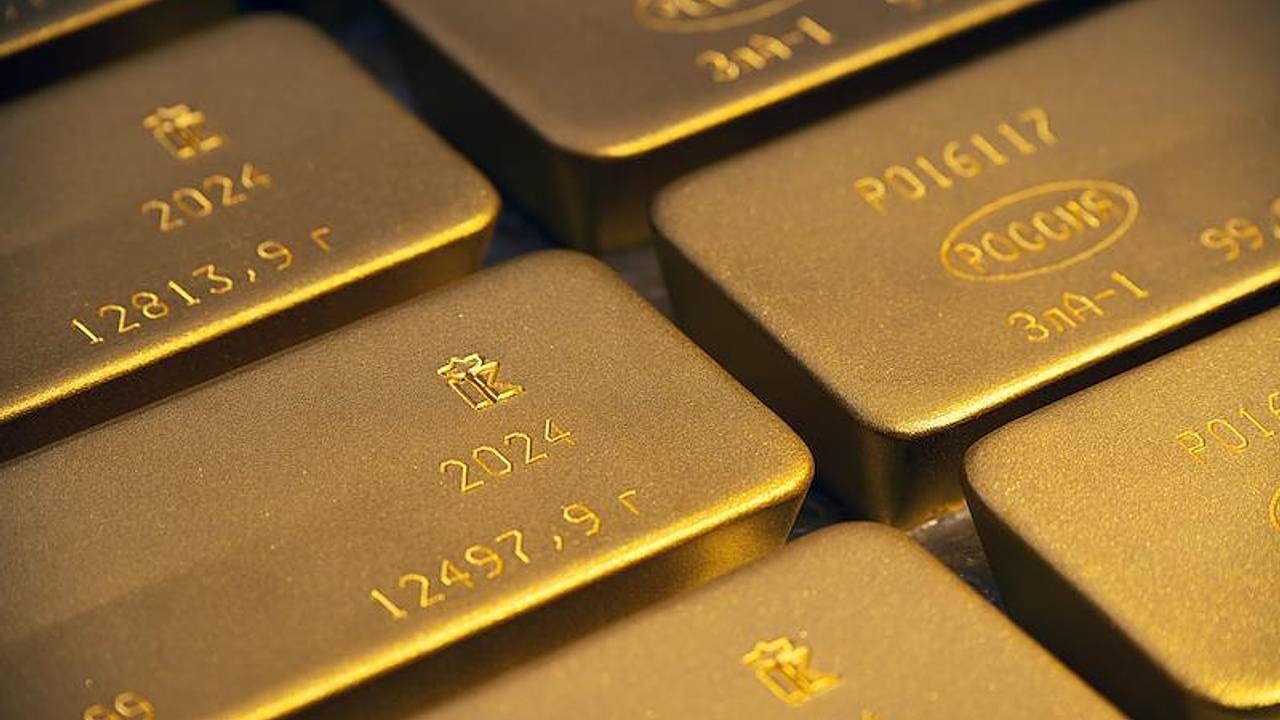 Россияне впервые вошли в пятерку самых активных скупщиков золота