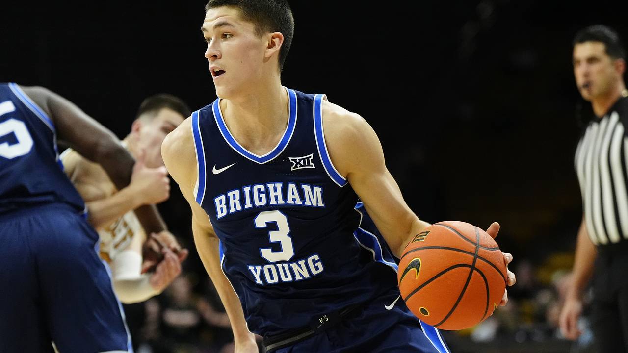 Выступающий в США российский баскетболист получил сообщения с пожеланиями смерти