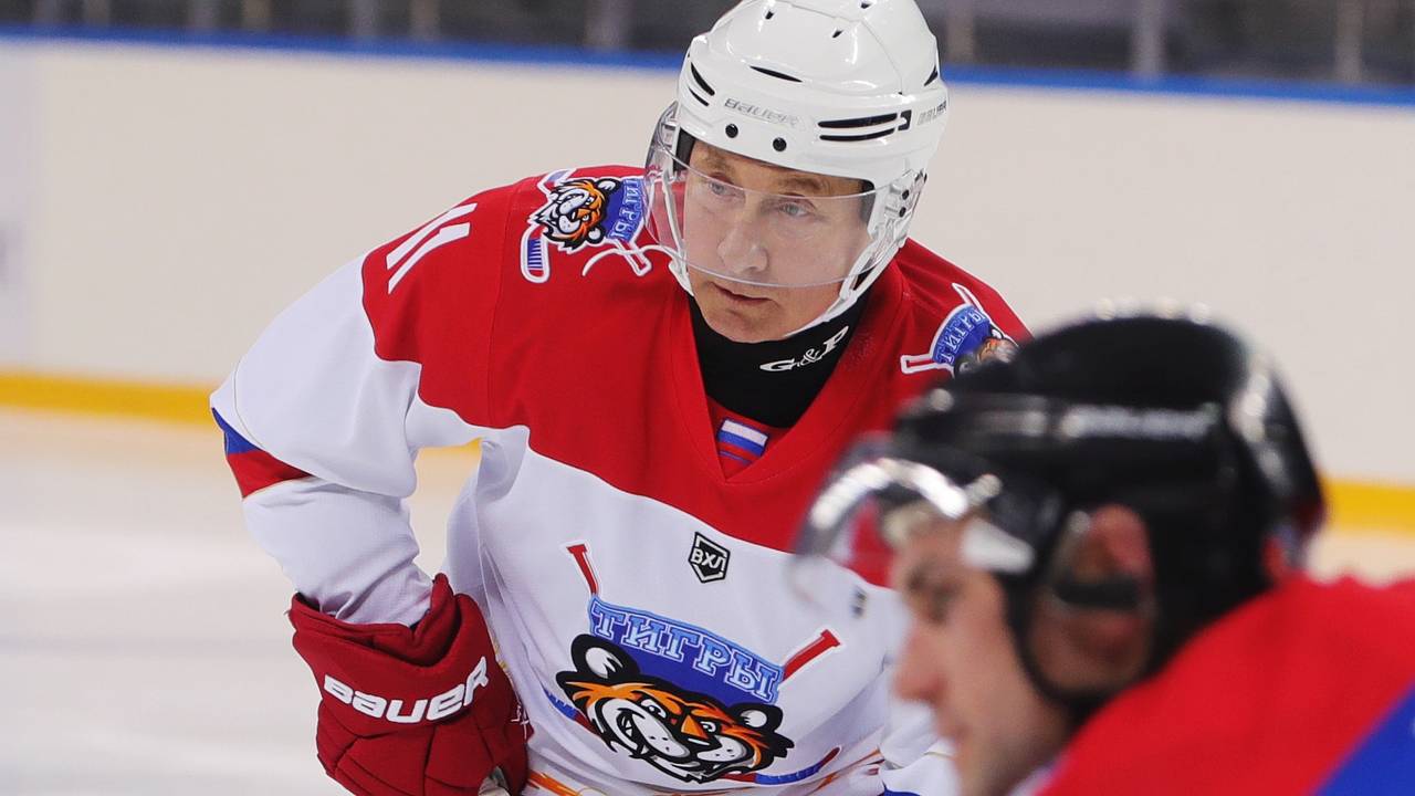 Фетисов рассказал о начале увлечения Путина хоккеем