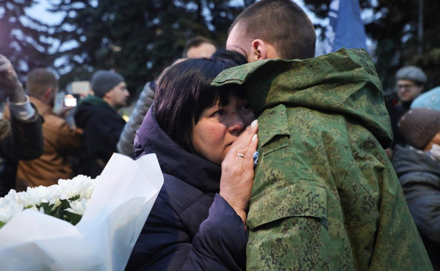 Россия вернула 150 военных из плена на Украине