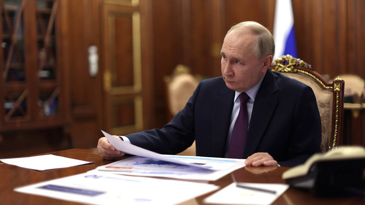 Путин охарактеризовал ситуацию в Курской области