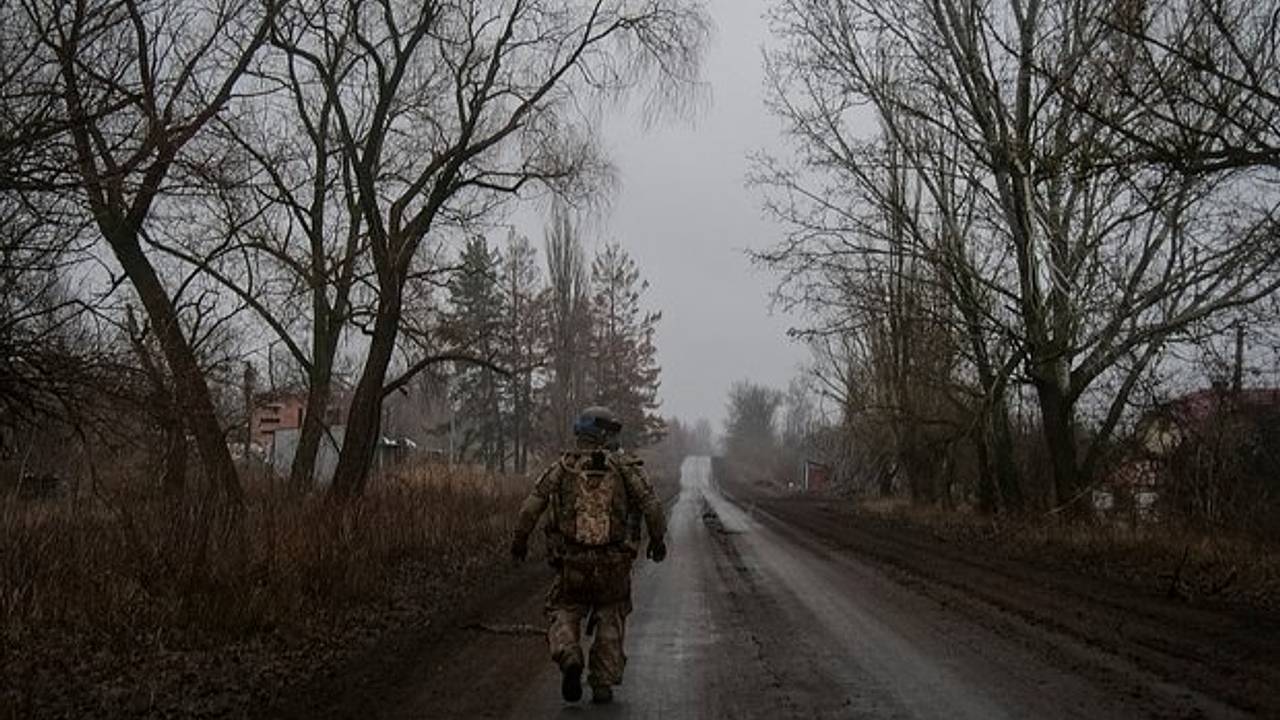 В Польше рассказали о покидающих зону боевых действий украинских военных