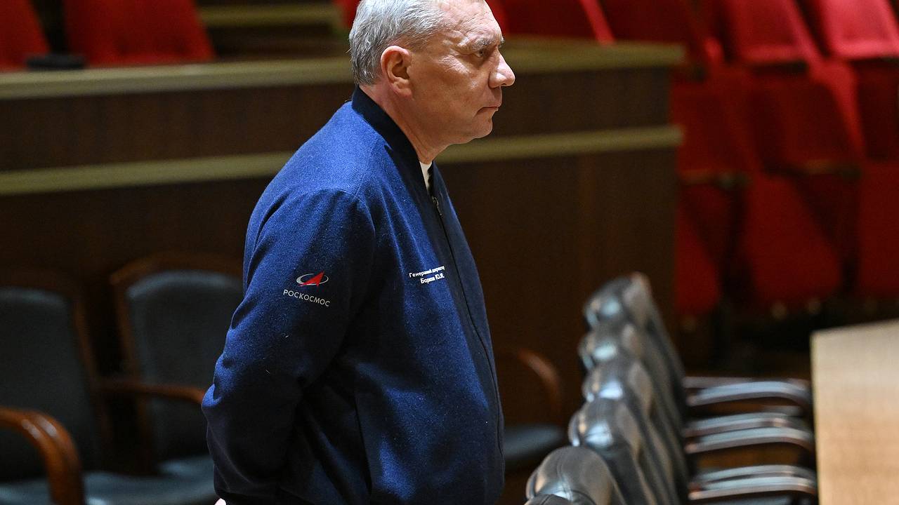 Главу «Роскосмоса» Юрия Борисова освободили от должности. Кто занял его место?