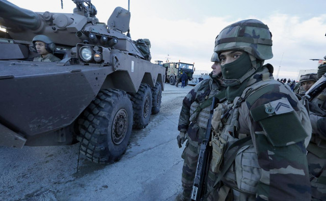 Посол во Франции назвал размещение войск ЕС на Украине объявлением войны