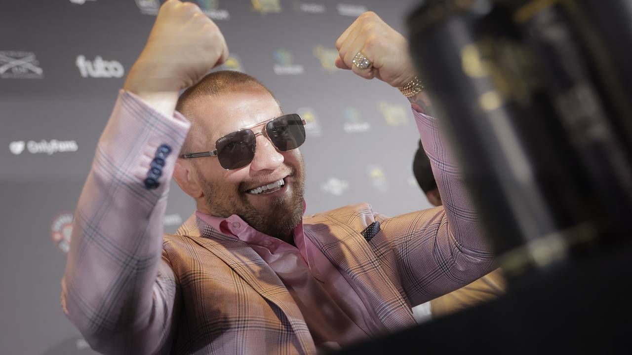 Макгрегор задумался об участии в боях на голых кулаках