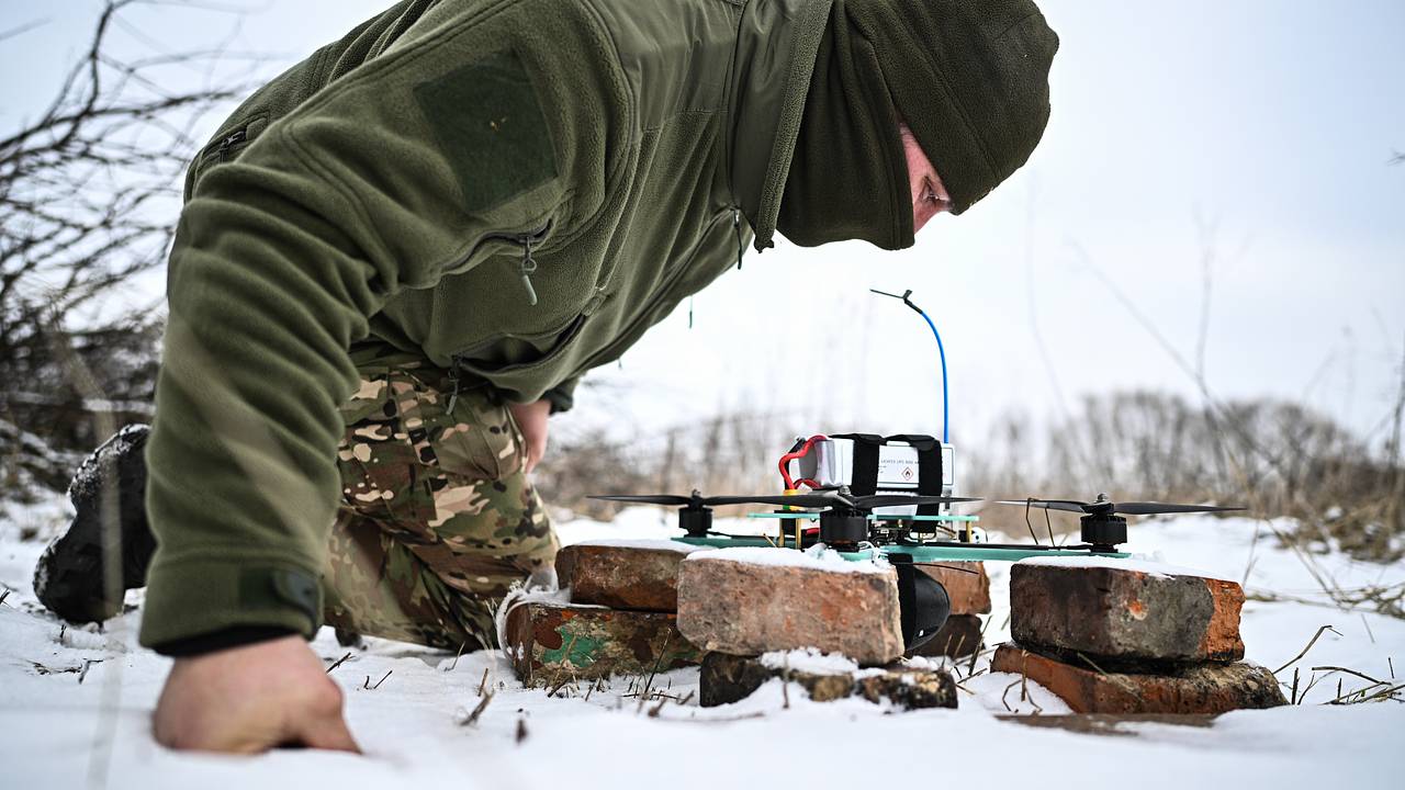 Оснащенные искусственным интеллектом дроны стали применять против ВСУ в Курской области