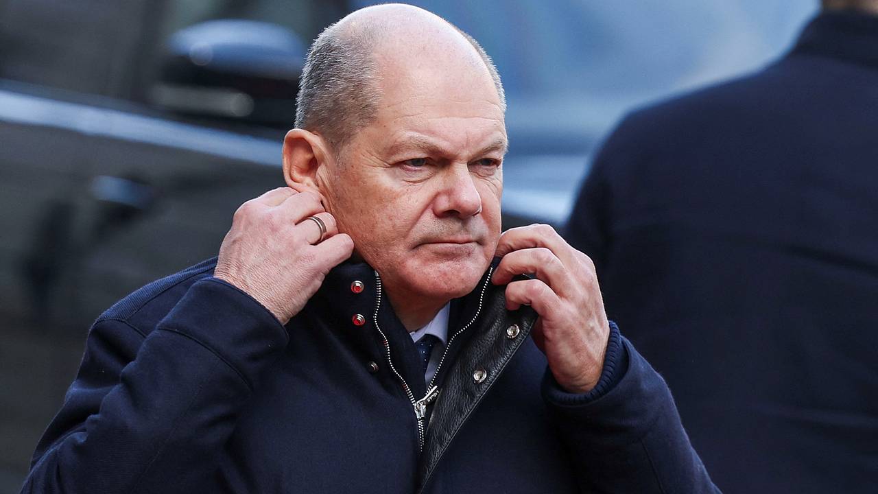 Шольц назвал разговоры об отправке миротворцев на Украину неуместными