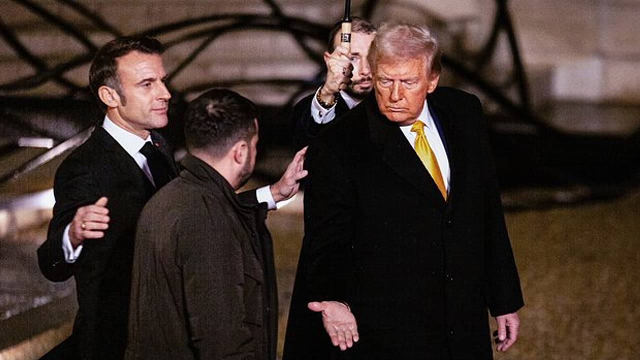 Зеленского уличили в попытке использования ресурсов Украины для переговоров с США