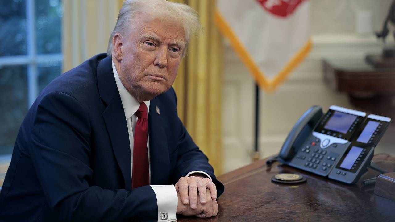 Трамп поручил организовать встречи по урегулированию на Украине