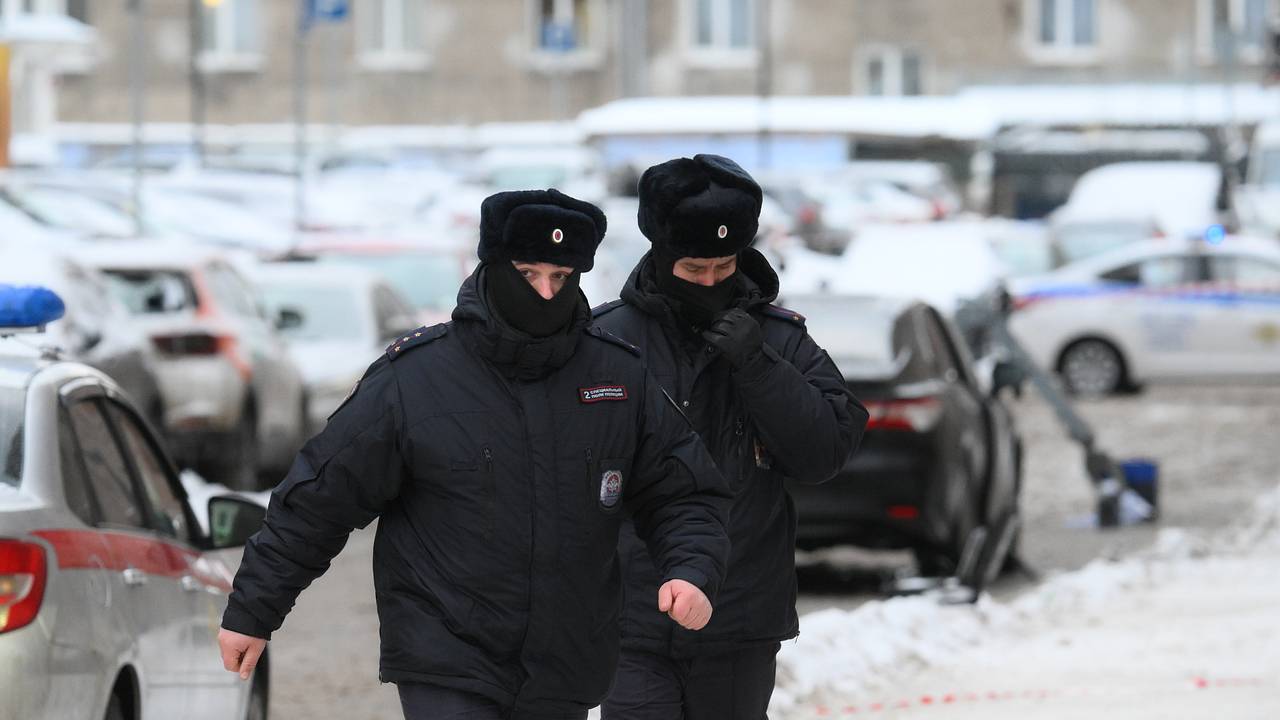 Россиянин учинил расправу над женой и ее новым мужчиной и попытался свести счеты с жизнью