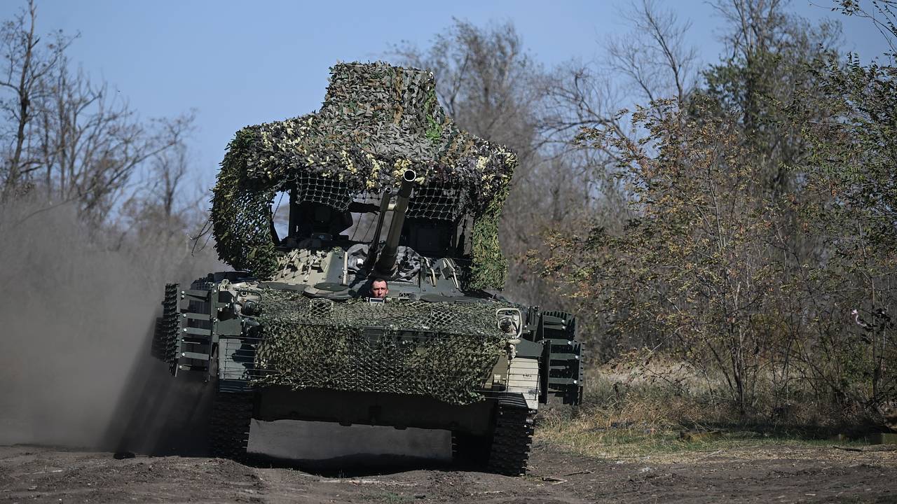 Российская БМП-3 в зоне СВО отстрелялась на дальность четыре километра