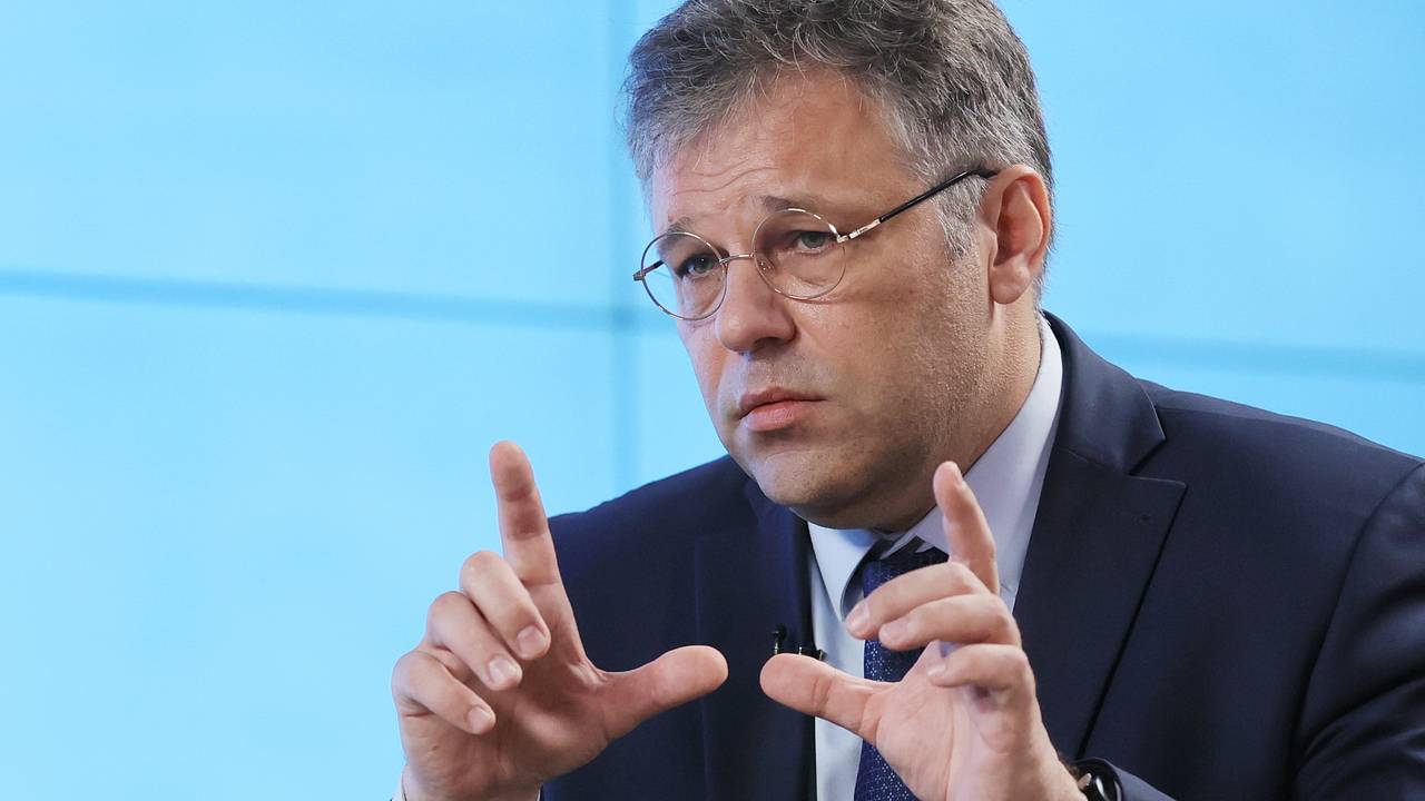 В МИД России заявили о наличии юридической крыши Запада у Украины