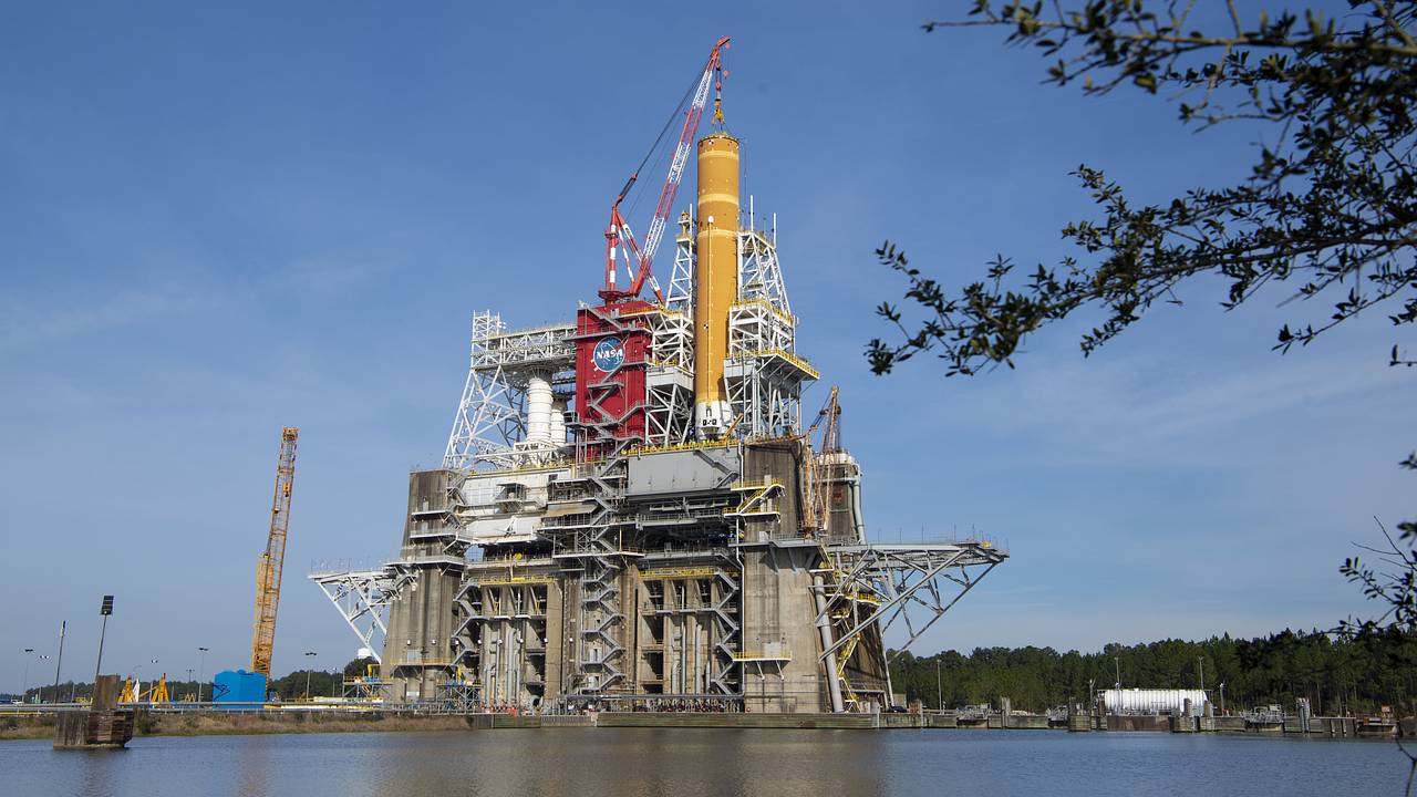 Boeing проинформировал сотрудников о закрытии программы SLS