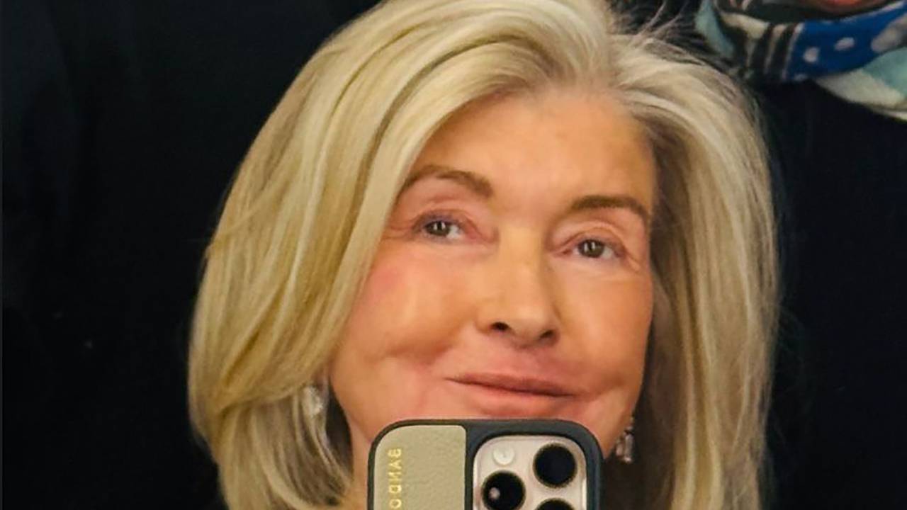 83-летняя Марта Стюарт показала лицо без макияжа