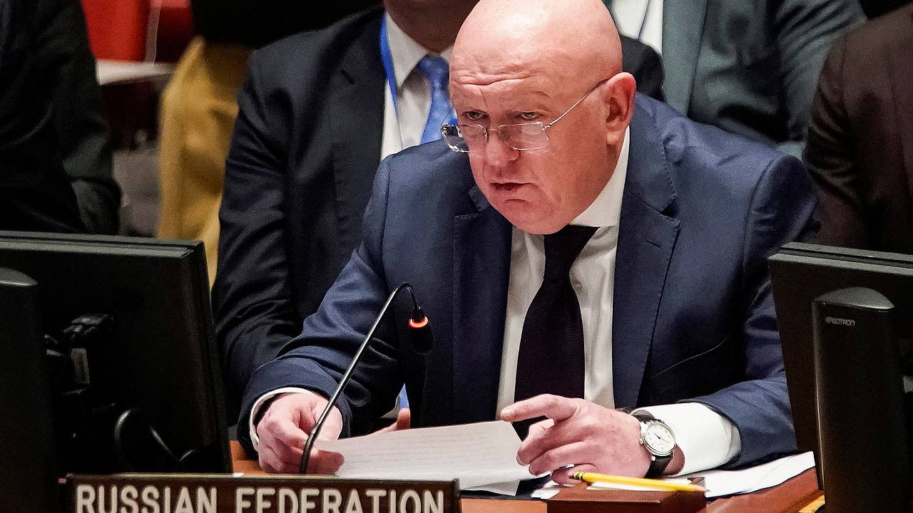 Небензя высказался о планах Трампа на Панамский канал и Гренландию