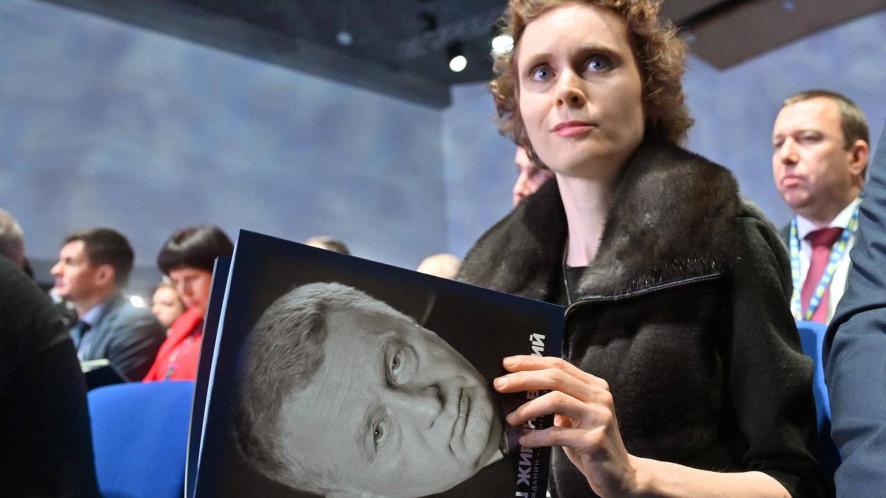 Дочь Жириновского назвала преимущества Москвы перед Парижем и Лондоном