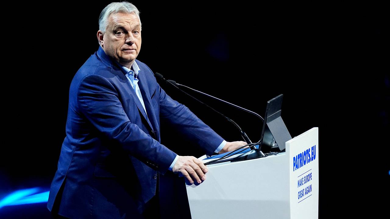 Орбан обвинил США в финансировании свержения правительств