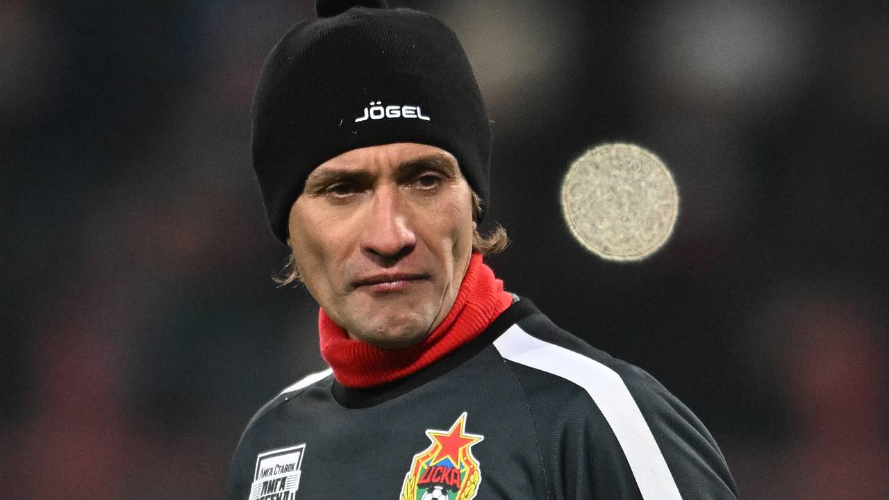 Бывший футболист сборной России рассказал о потере 200 миллионов после развода