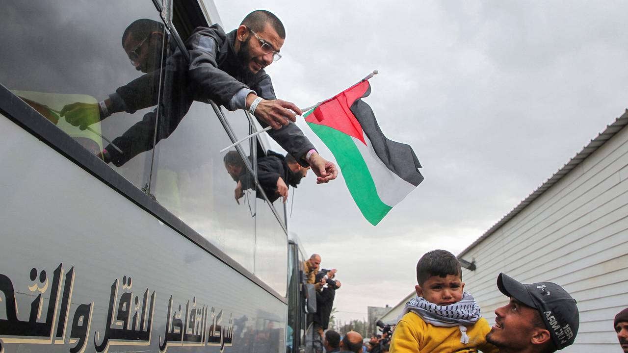 Трамп пообещал построить новое место для палестинцев