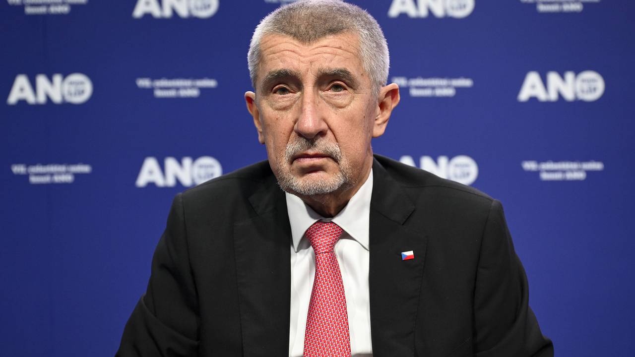 Фаворит на пост премьера одной западной страны назвал сроки окончания конфликта на Украине